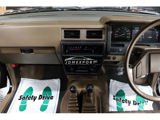 Nissan Datsun Pickup 1990 thumbnail 23