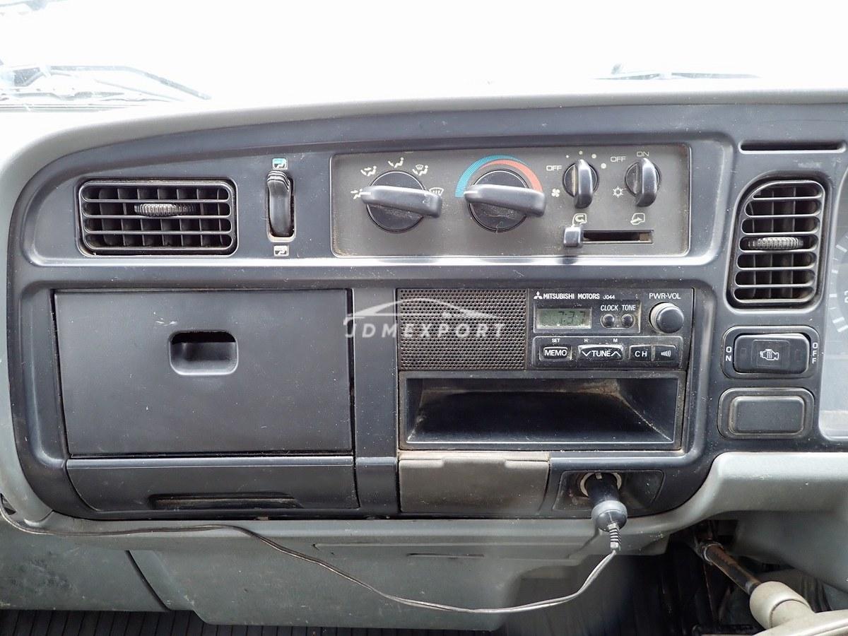 Mitsubishi Fuso Canter 1997 thumbnail 34