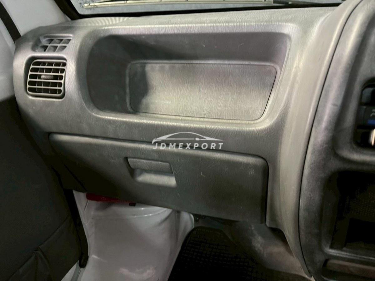 Suzuki Carry Truck 2000 thumbnail 11