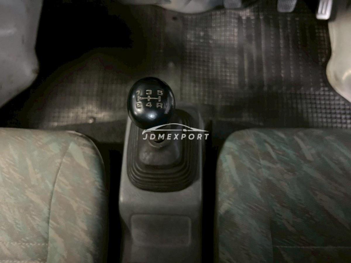 Suzuki Carry Truck 2000 thumbnail 3