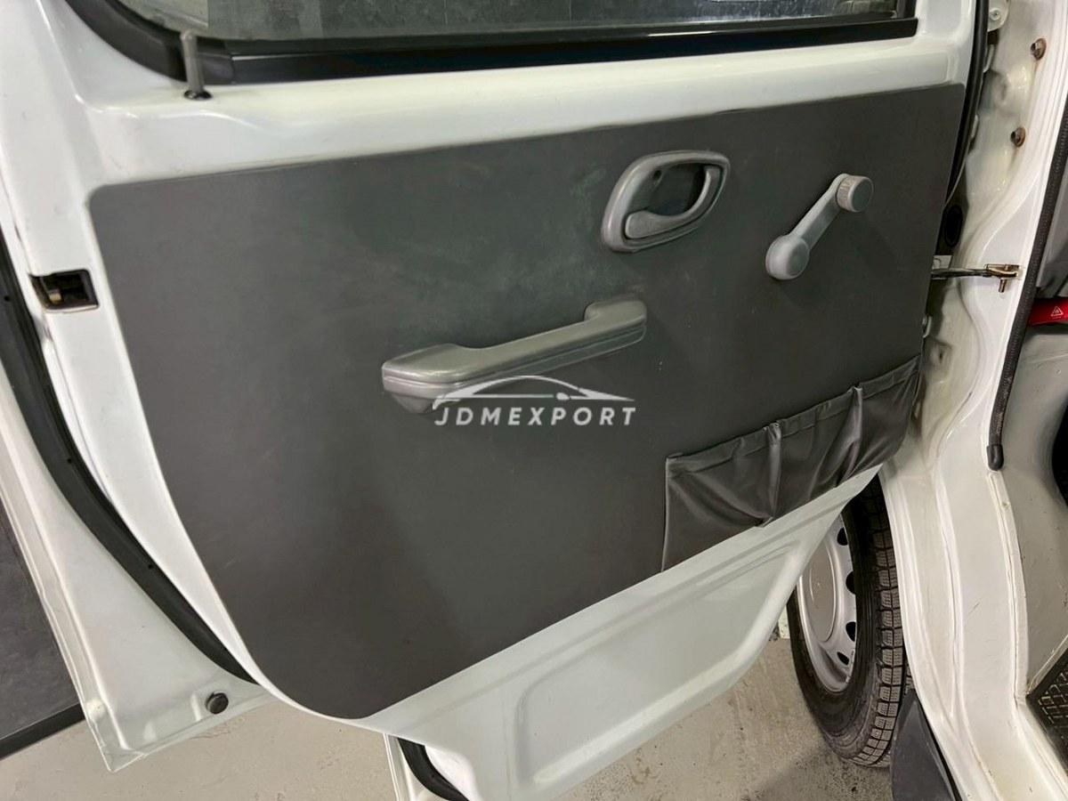 Suzuki Carry Truck 2000 thumbnail 41