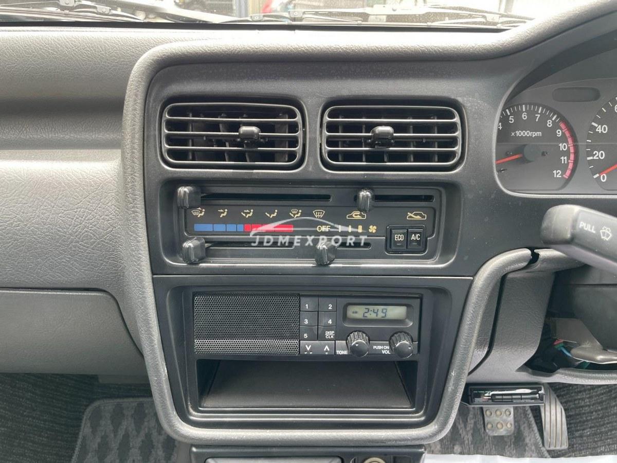 Suzuki Alto Works 1993 thumbnail 13