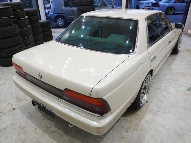 Nissan Laurel 1990 thumbnail 15