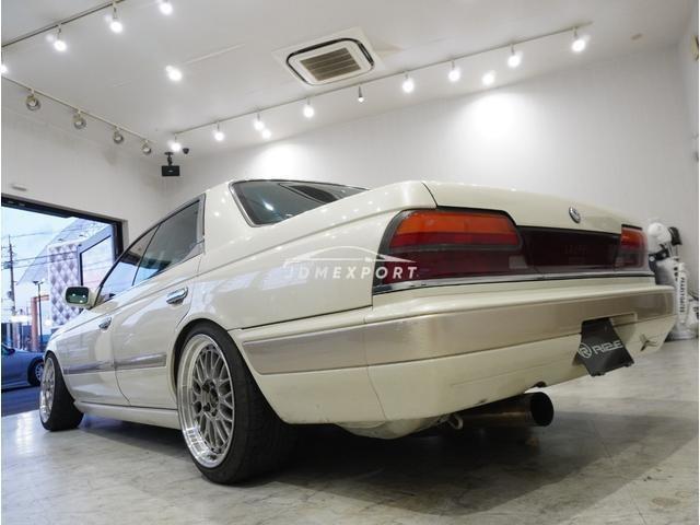Nissan Laurel 1990 thumbnail 19