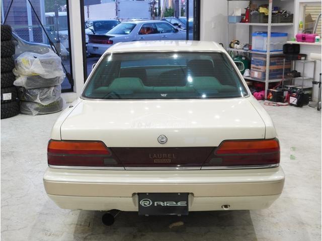 Nissan Laurel 1990 thumbnail 5