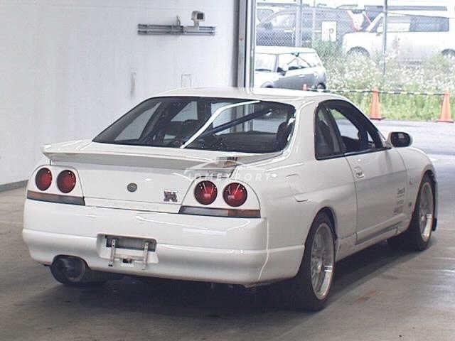 Nissan Skyline GT-R 1996 thumbnail 6