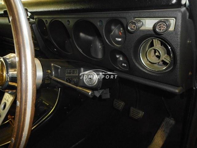 Nissan Bluebird 1970 thumbnail 22