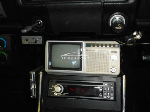 Nissan Bluebird 1970 thumbnail 16