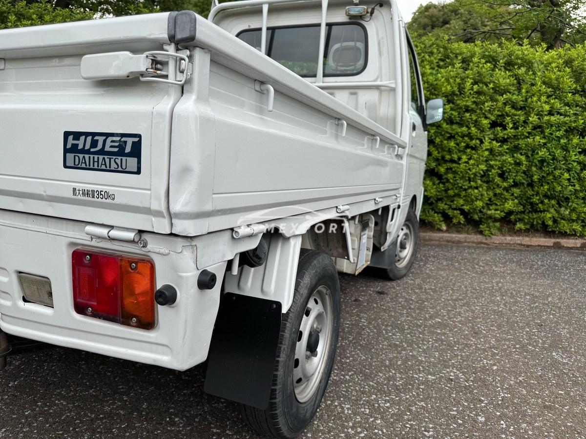 Daihatsu Hijet Truck 2000 thumbnail 18
