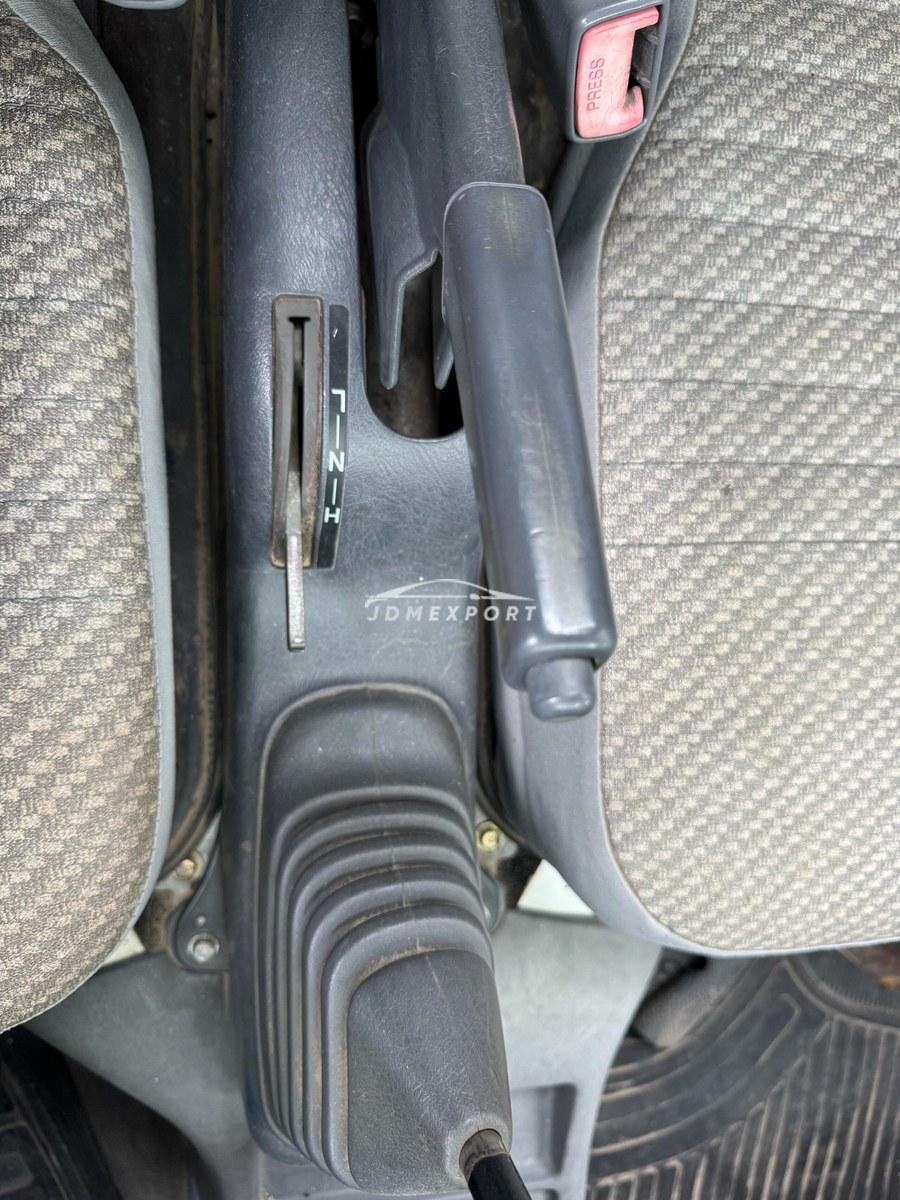 Daihatsu Hijet Truck 2000 thumbnail 10
