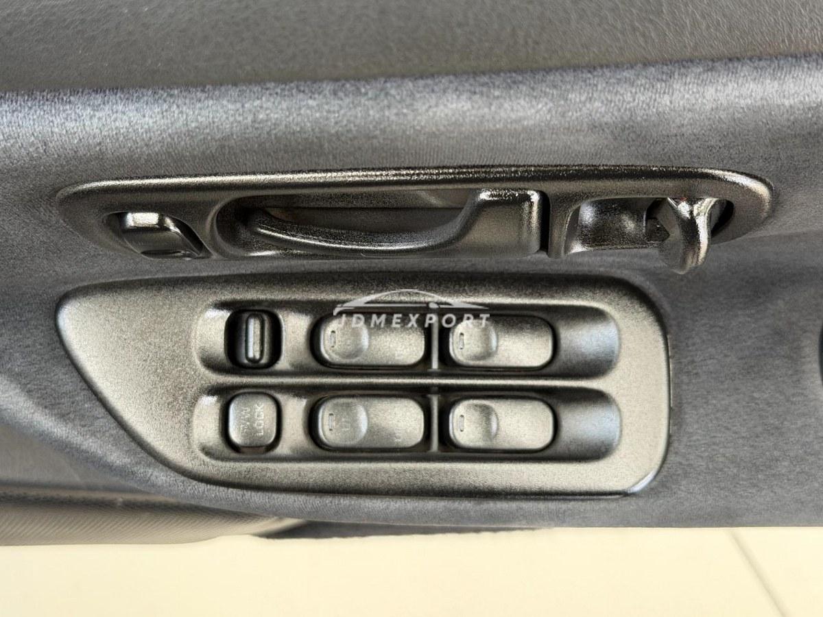 Nissan Laurel 1990 thumbnail 65