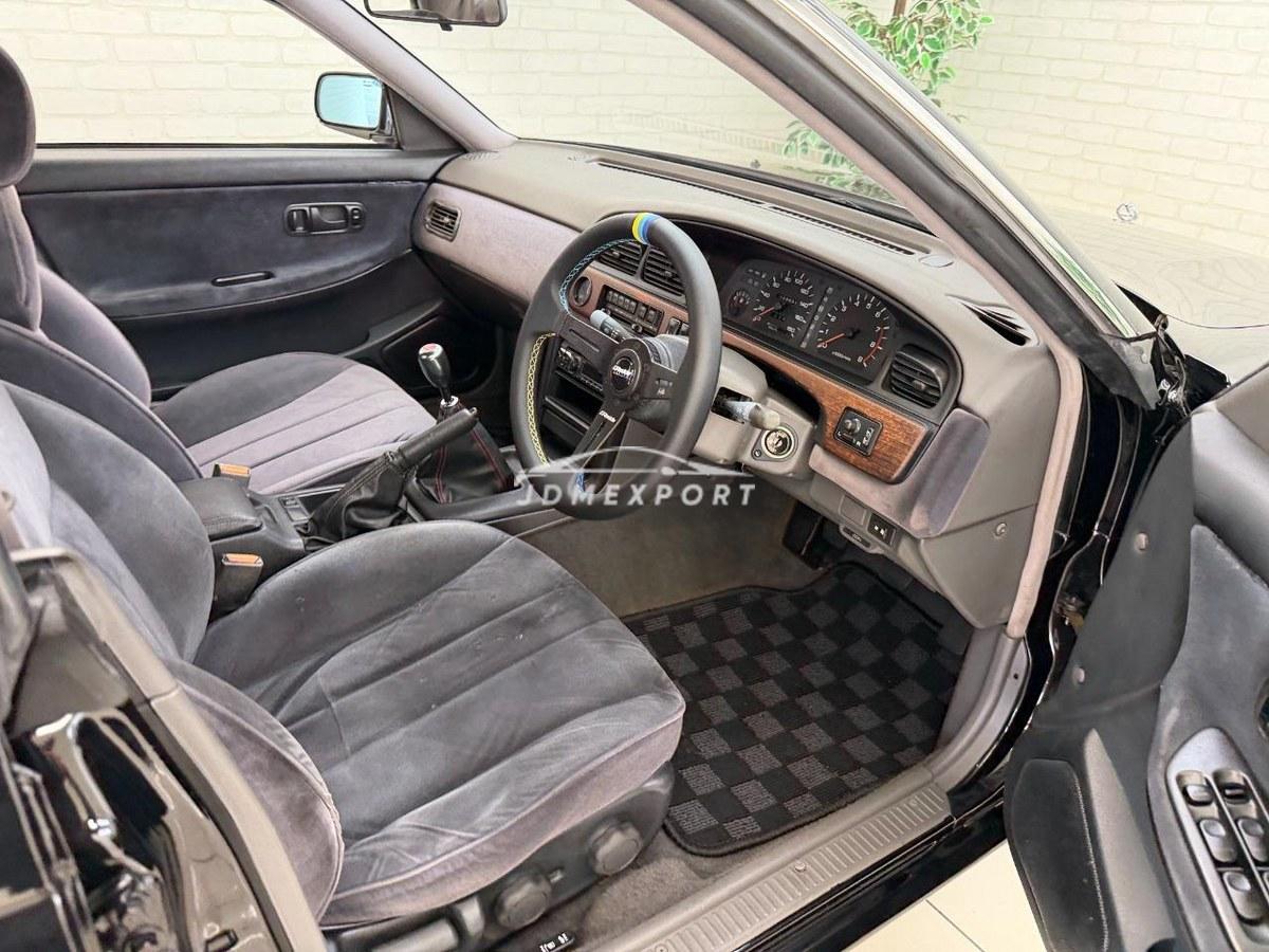 Nissan Laurel 1990 thumbnail 10