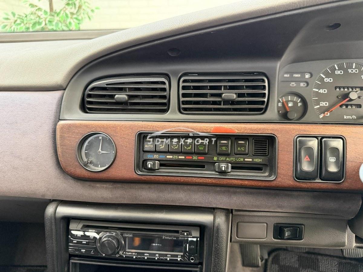 Nissan Laurel 1990 thumbnail 55