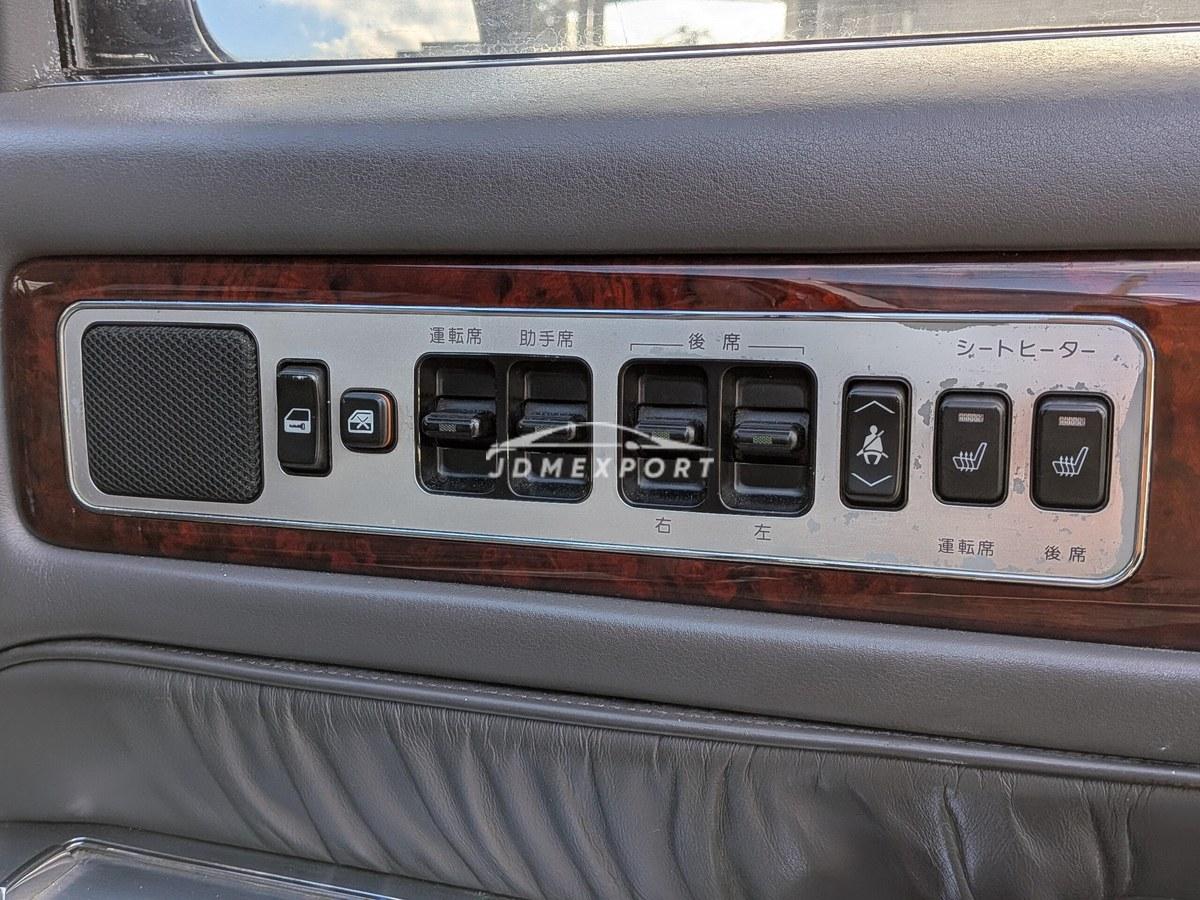 Toyota Century 2001 thumbnail 10