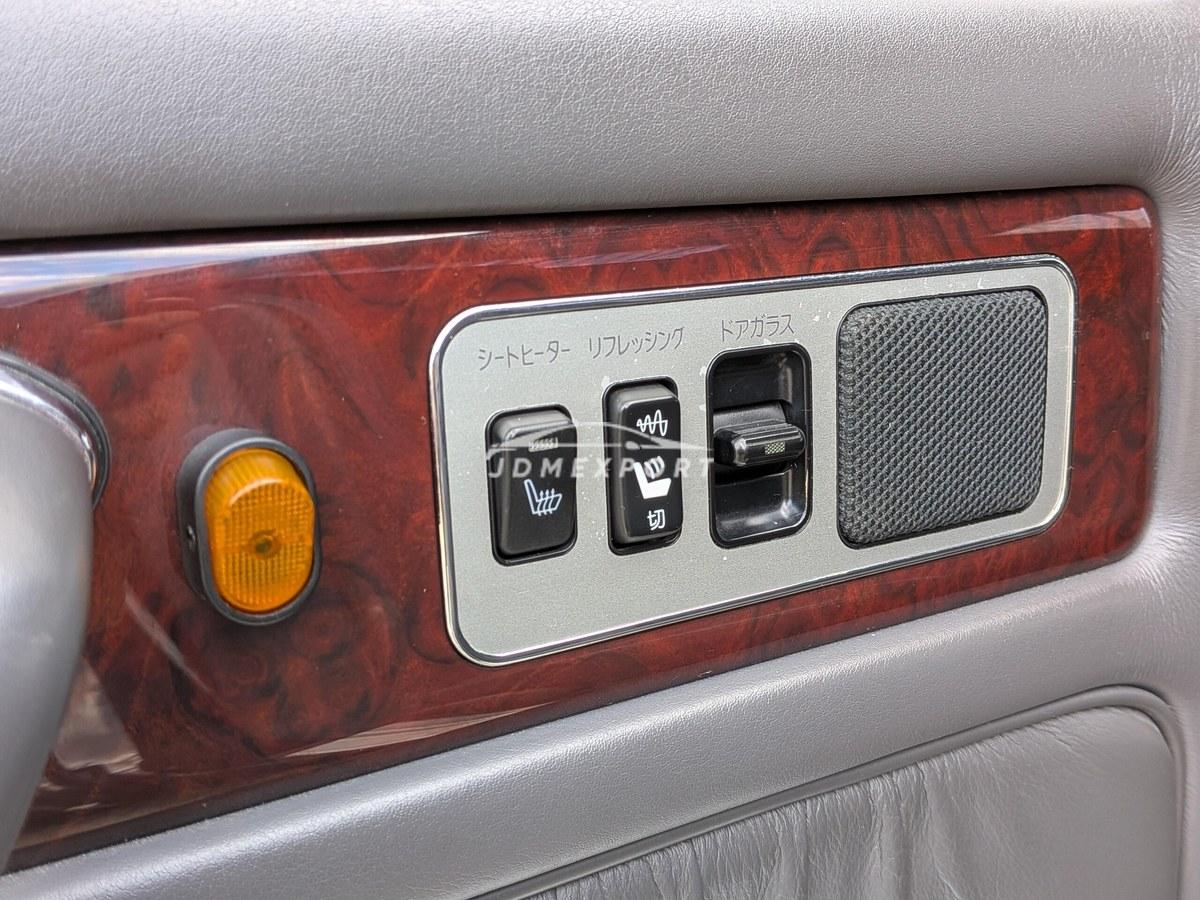 Toyota Century 2001 thumbnail 55