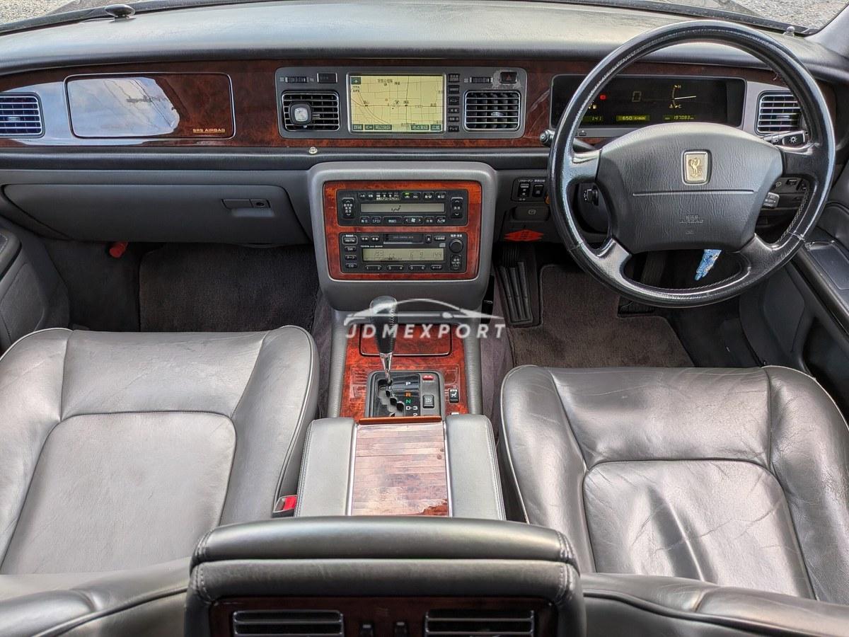 Toyota Century 2001 thumbnail 11