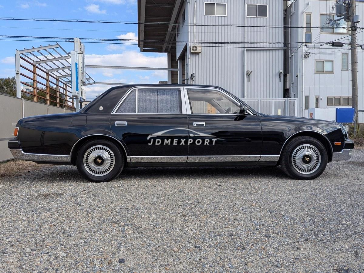 Toyota Century 2001 thumbnail 6