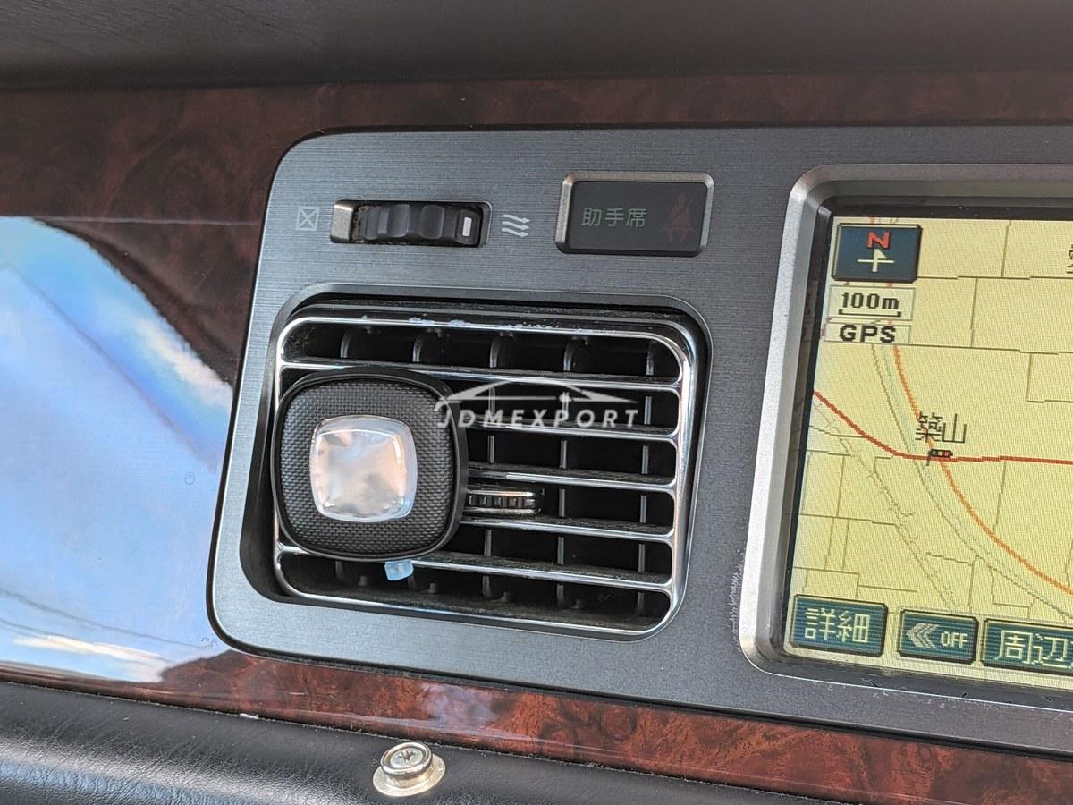 Toyota Century 2001 thumbnail 27