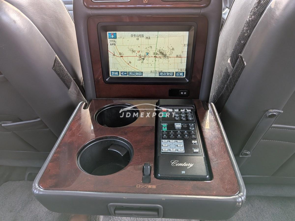 Toyota Century 2001 thumbnail 51