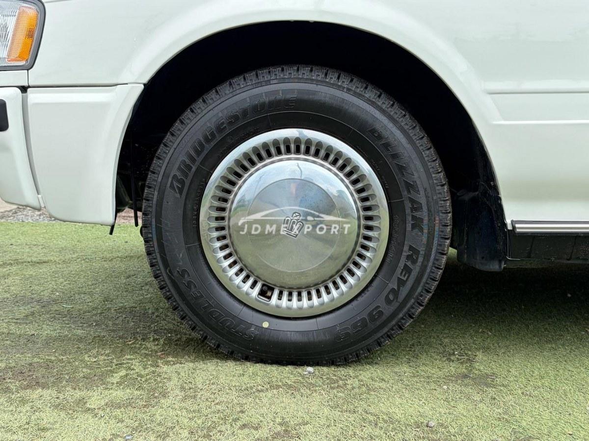 Toyota Crown Van 1995 thumbnail 12