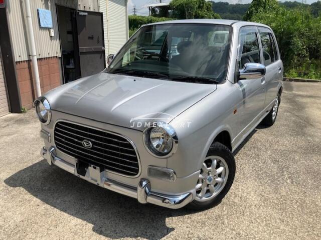 Daihatsu Mira Gino 2000