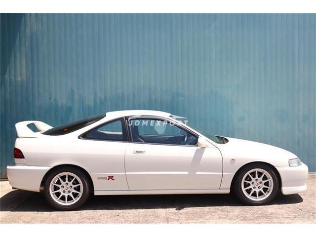 Honda Integra 1999 thumbnail 4