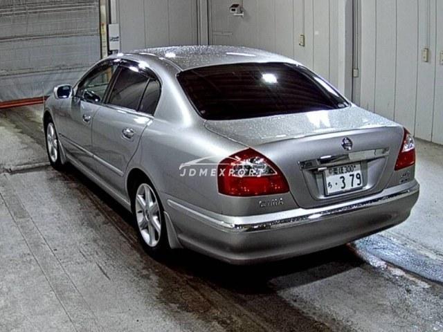 Nissan Cima 2002 thumbnail 2