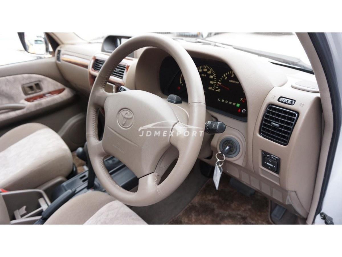 Toyota Land Cruiser Prado 2002 thumbnail 24
