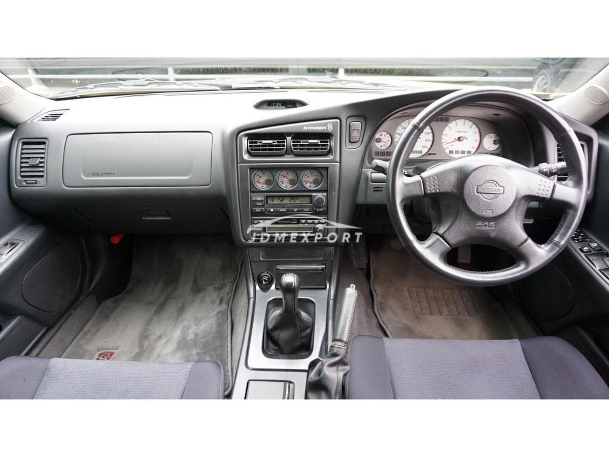 Nissan Stagea 2000 thumbnail 2