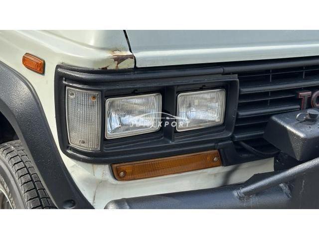 Toyota Land Cruiser 60 1988 thumbnail 11