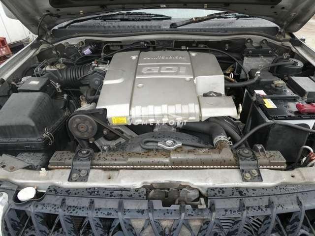 Mitsubishi challenger 1999 thumbnail 9