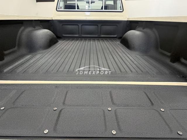Toyota Hilux Pick Up 1990 thumbnail 19