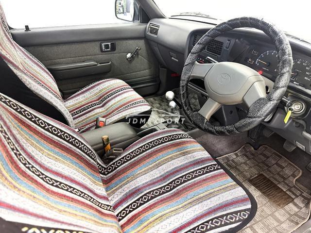 Toyota Hilux Pick Up 1990 thumbnail 2