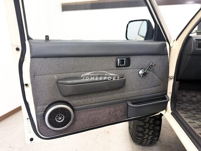 Toyota Hilux Pick Up 1990 thumbnail 31