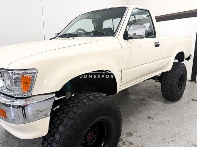 Toyota Hilux Pick Up 1990 thumbnail 12