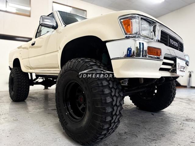 Toyota Hilux Pick Up 1990 thumbnail 6