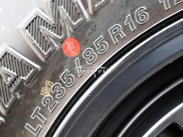 Toyota Land Cruiser Prado 2001 thumbnail 18