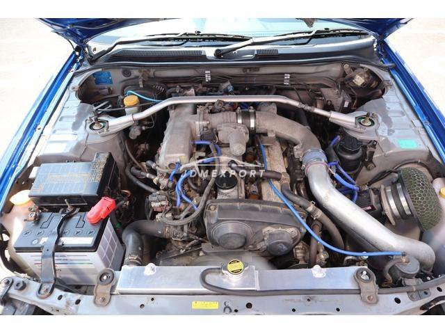 Nissan Skyline 2000 thumbnail 20