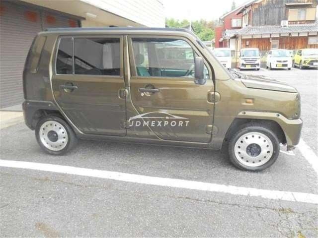 Daihatsu Naked 2001 thumbnail 18