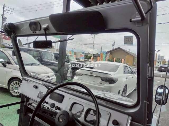 Suzuki Jimny 1972 thumbnail 30