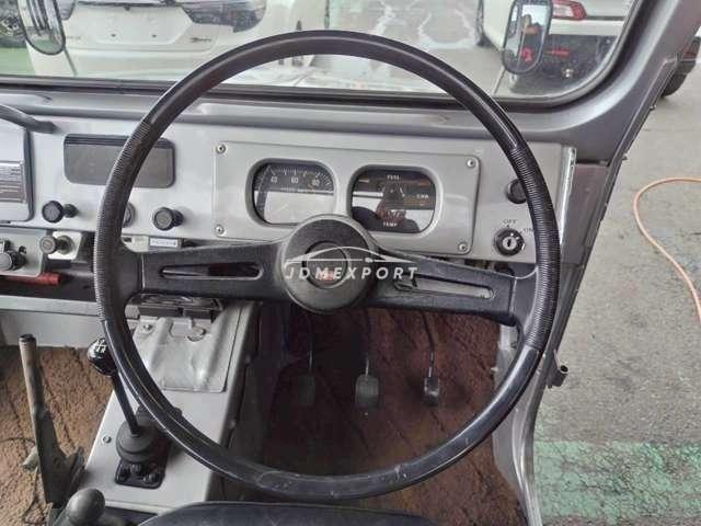 Suzuki Jimny 1972 thumbnail 18