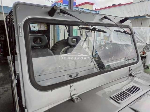 Suzuki Jimny 1972 thumbnail 29