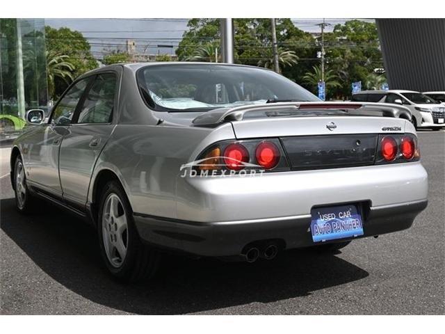 Nissan Skyline 1995 thumbnail 2