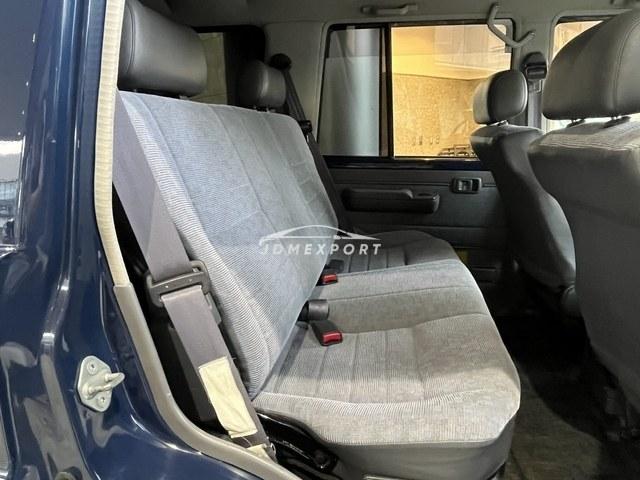 Toyota Land Cruiser 2001 thumbnail 7