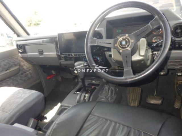 Toyota Land Cruiser 1998 thumbnail 3