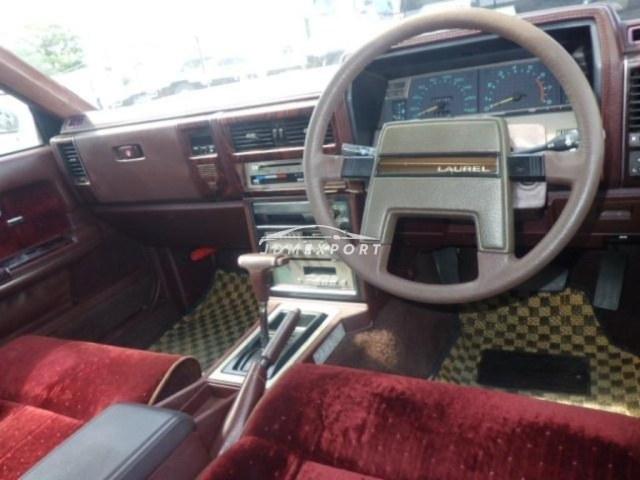 Nissan Laurel 1986 thumbnail 3