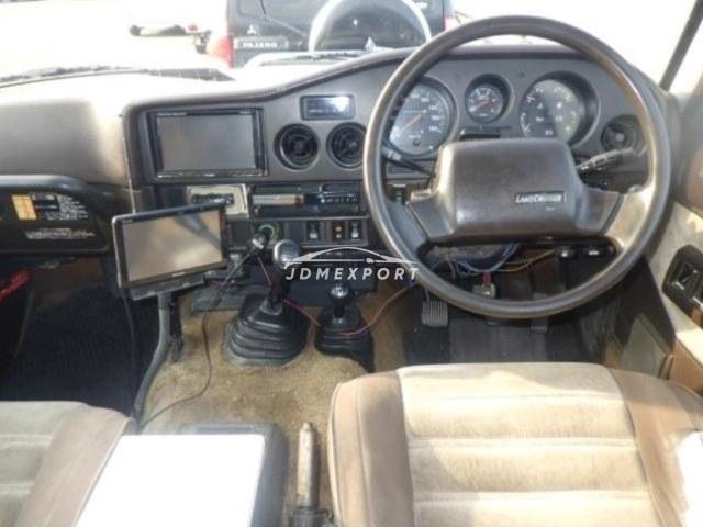 Toyota Land Cruiser 1987 thumbnail 3
