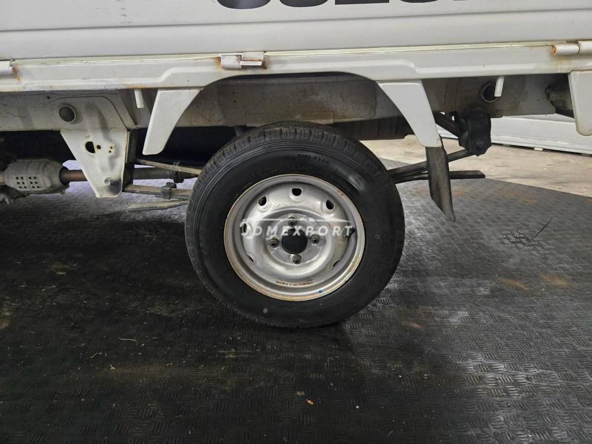 Suzuki Carry Truck 2000 thumbnail 37