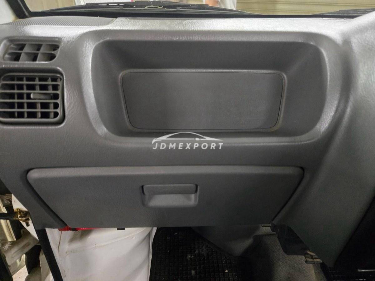 Suzuki Carry Truck 2000 thumbnail 31