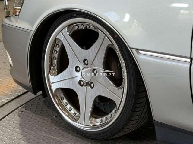 Toyota Crown Majesta 1999 thumbnail 5